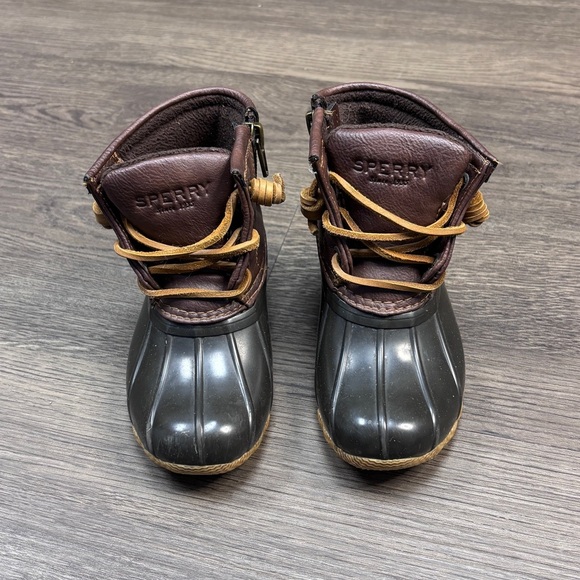 Sperry Other - Sperry Dark Brown Girls Sz 8M Saltwater Boots, EUC.